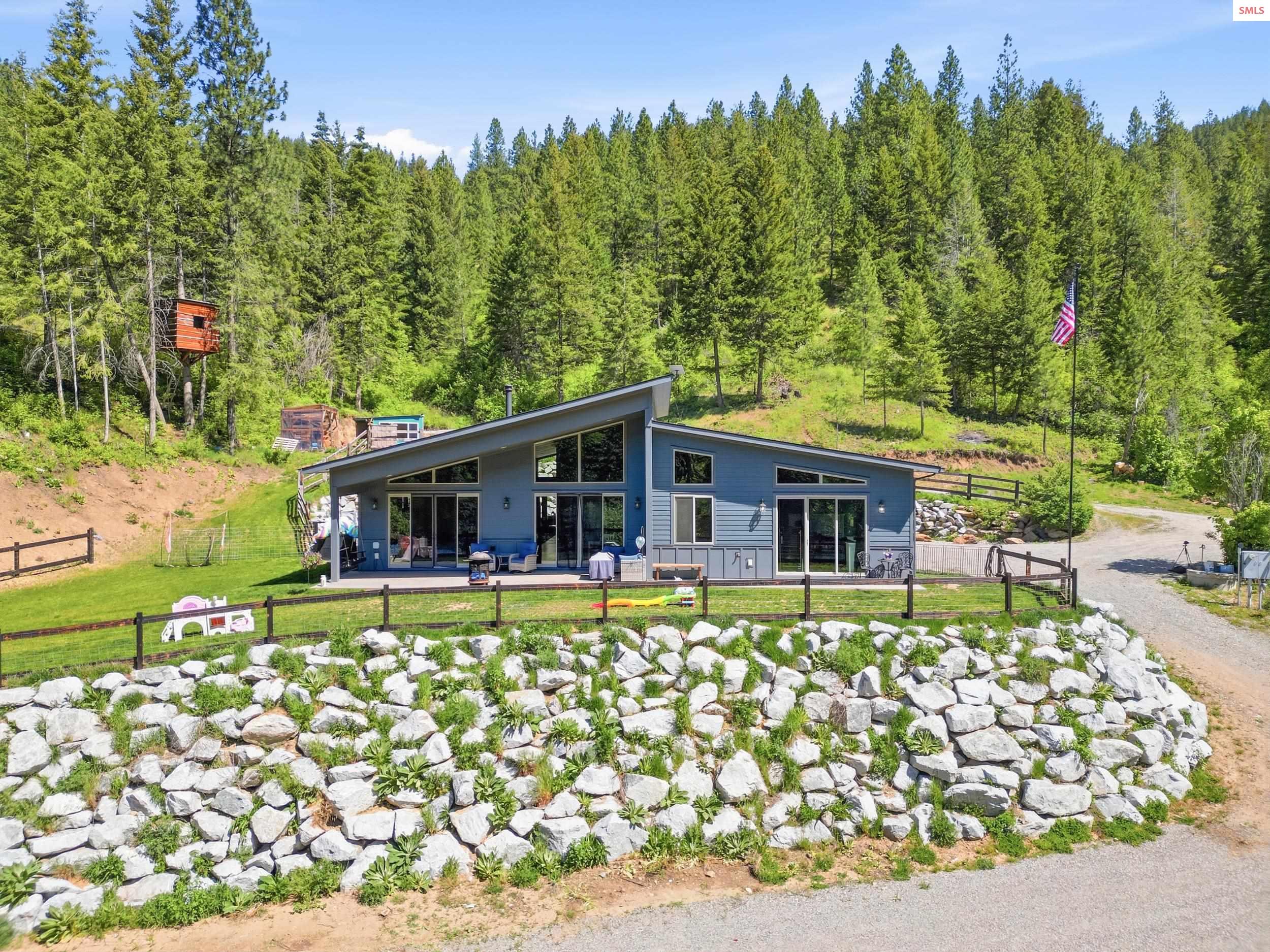 Photo 1 of 51 — 416 Miner Dr, Blanchard, ID 83804