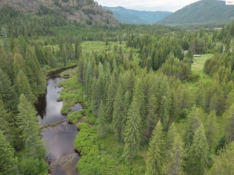 Photo of 532927 Highway 95, Bonners Ferry, ID 83805 (MLS # 20261466)