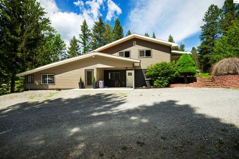 Photo of 41 Pinecone Rd, Sandpoint, ID 83864 (MLS # 20260438)
