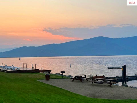 Photo of 1309 Westwood Ln, Sandpoint, ID 83864 (MLS # 20260313)