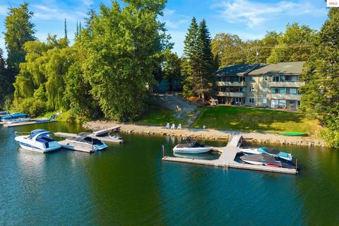 Photo of 720 N 3rd Ave #9 Ave, Sandpoint, ID 83864 (MLS # 20260537)