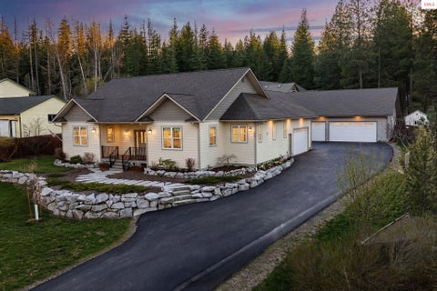 Photo of 266 Syringa Heights Rd, Sandpoint, ID 83864 (MLS # 20260903)