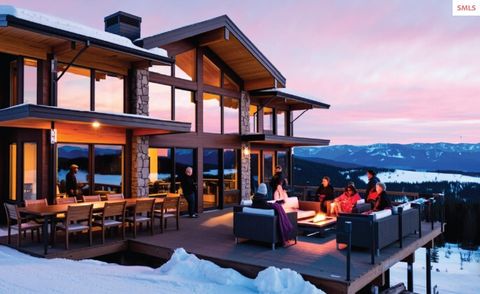 Photo of 4 Crystal Springs Road, Sandpoint, ID 83864 (MLS # 20252343)