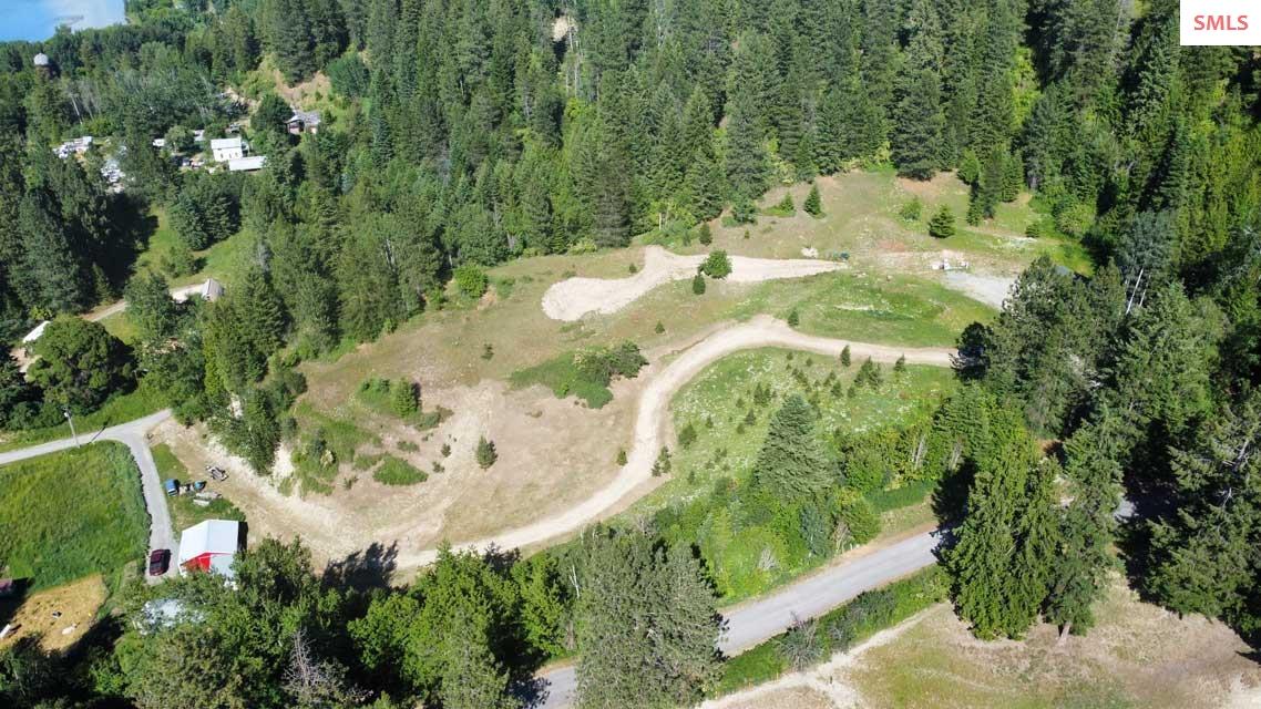 Photo 1 of 29 — 6855 B Cemetery Rd, Bonners Ferry, ID 83805
