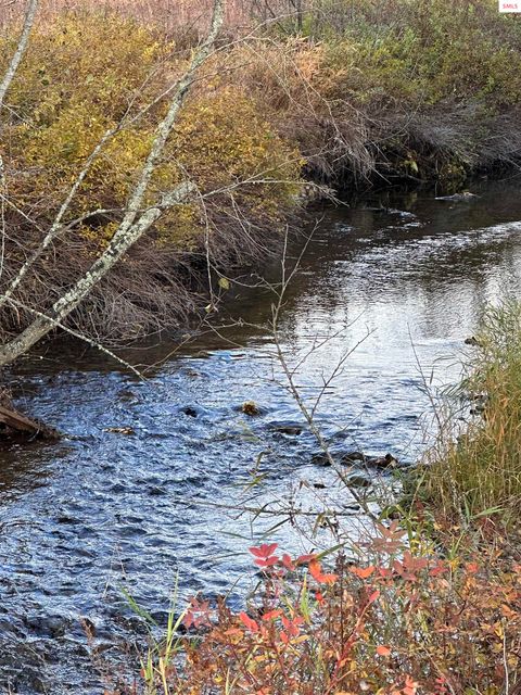 Photo of 366 Yukon Road, Bonners Ferry, ID 84805 (MLS # 20251907)