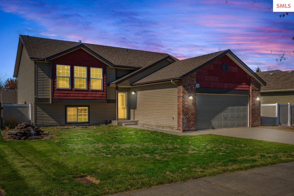 Photo 1 of 47 — 3141 E Thrush Dr, Post Falls, ID 83854