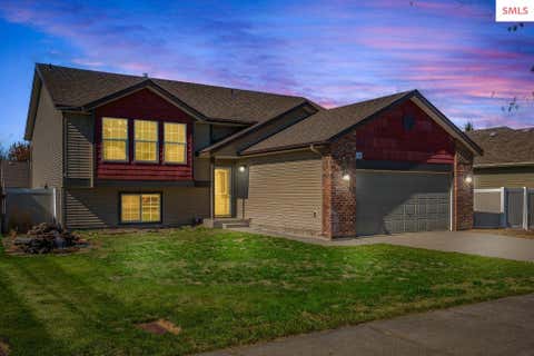 Photo of 3141 E Thrush Dr, Post Falls, ID 83854 (MLS # 20261333)