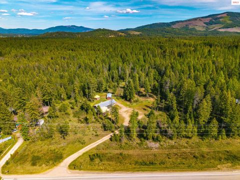 Photo of 36701 Hwy 41, Oldtown, ID 83822 (MLS # 20261037)