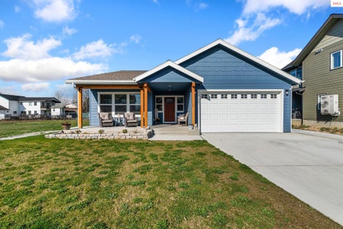 Photo of 1667 Irvine Way, Sandpoint, ID 83864 (MLS # 20260927)