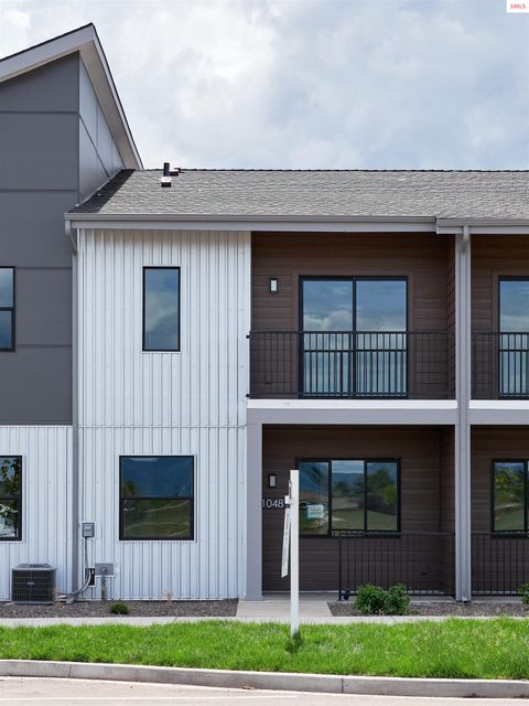 Photo of 1048 E 4th Avenue, Post Falls, ID 83854 (MLS # 20252387)