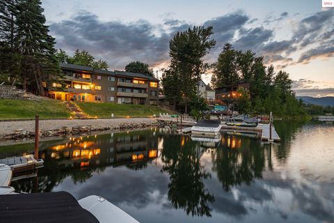 Photo of 720 N Third Ave Unit #5 Ave, Sandpoint, ID 83864 (MLS # 20260331)