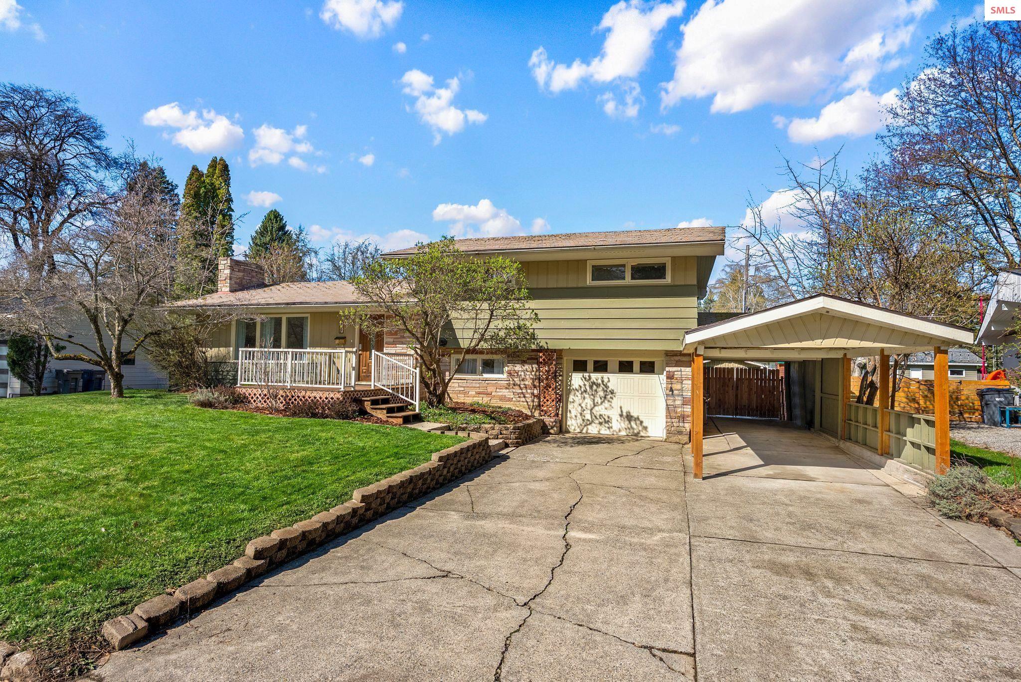 Photo 1 of 54 — 606 S Ella Avenue, Sandpoint, ID 83864