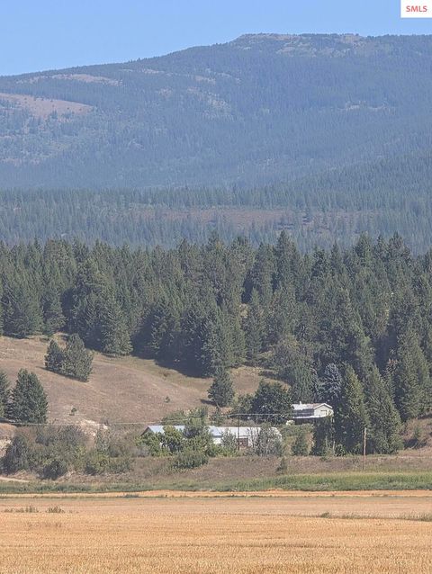Photo of 2405 Deer Park Road, Bonners Ferry, ID 83805 (MLS # 20252288)