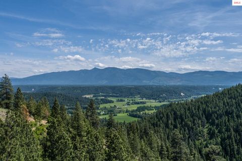 Photo of 69 Boreal Way, Bonners Ferry, ID 83805 (MLS # 20260674)