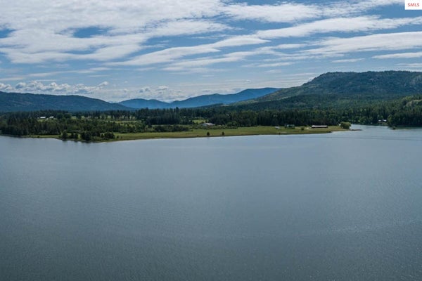 475 CAMPBELL POINT RD, LACLEDE, ID 83841 - Image d8eb37587ea7338762bb4e5e6b36e7bc/130946458