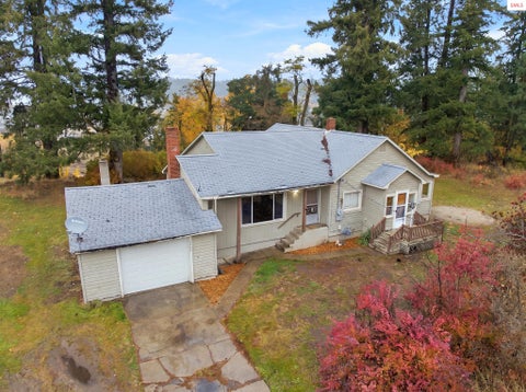 Photo of 6954 Boise St, Bonners Ferry, ID 83805 (MLS # 20262534)