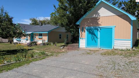 Photo of 6577 Comanche St, Bonners Ferry, ID 83805 (MLS # 20252030)