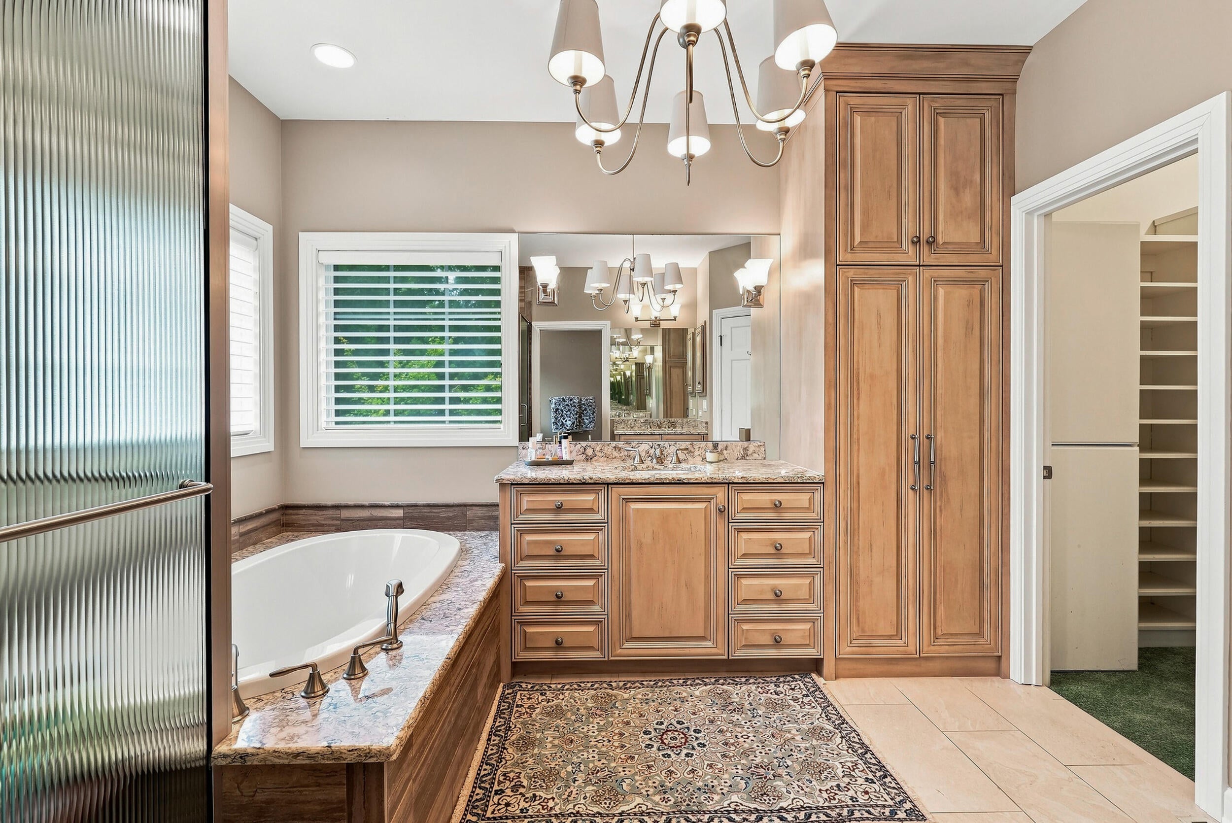 801 Rollins Rd, Columbia, MO, 65203, USA, 6 Bedrooms Bedrooms, ,6 BathroomsBathrooms,Residential,Active,801 Rollins Rd,436333