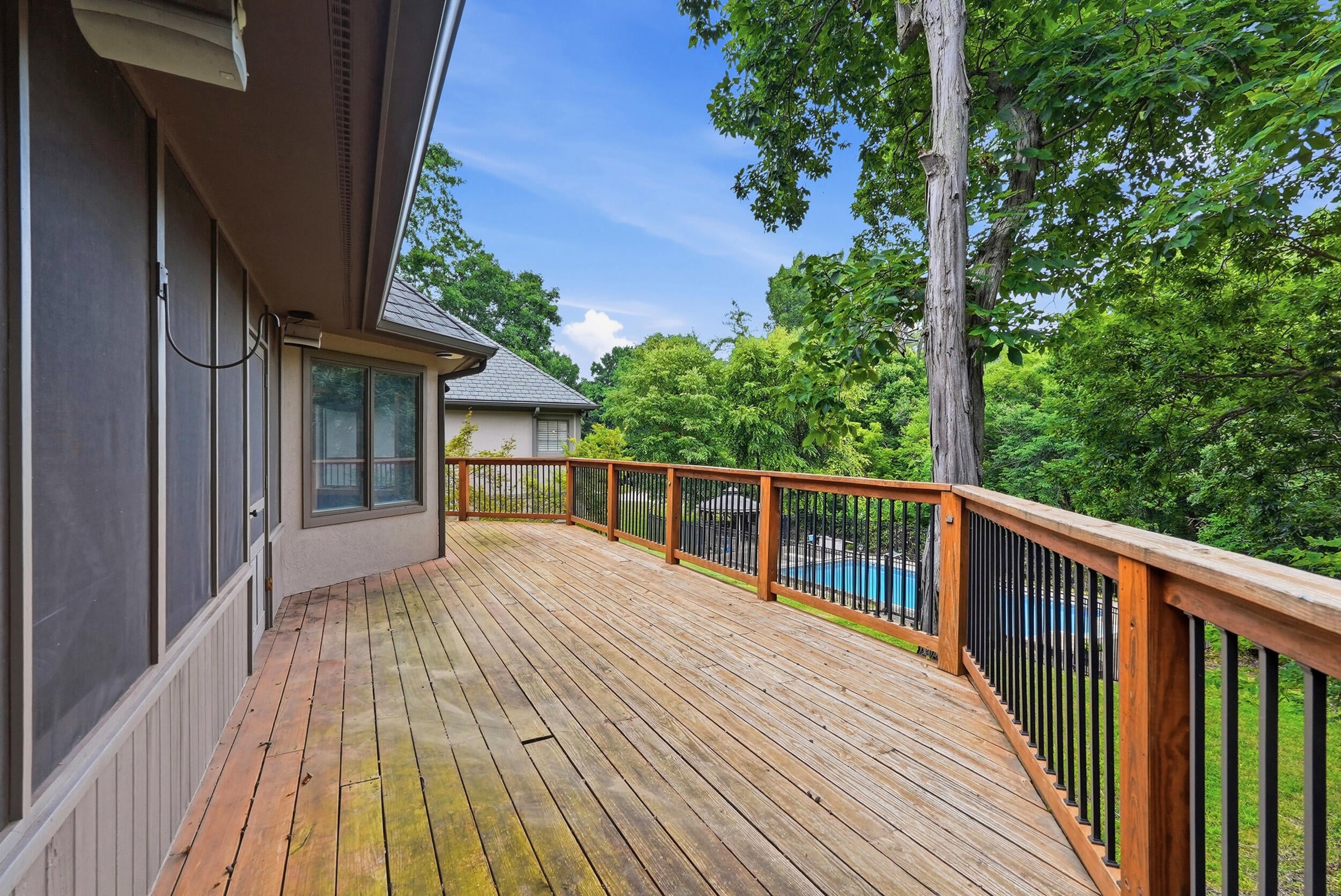 801 Rollins Rd, Columbia, MO, 65203, USA, 6 Bedrooms Bedrooms, ,6 BathroomsBathrooms,Residential,Active,801 Rollins Rd,436333