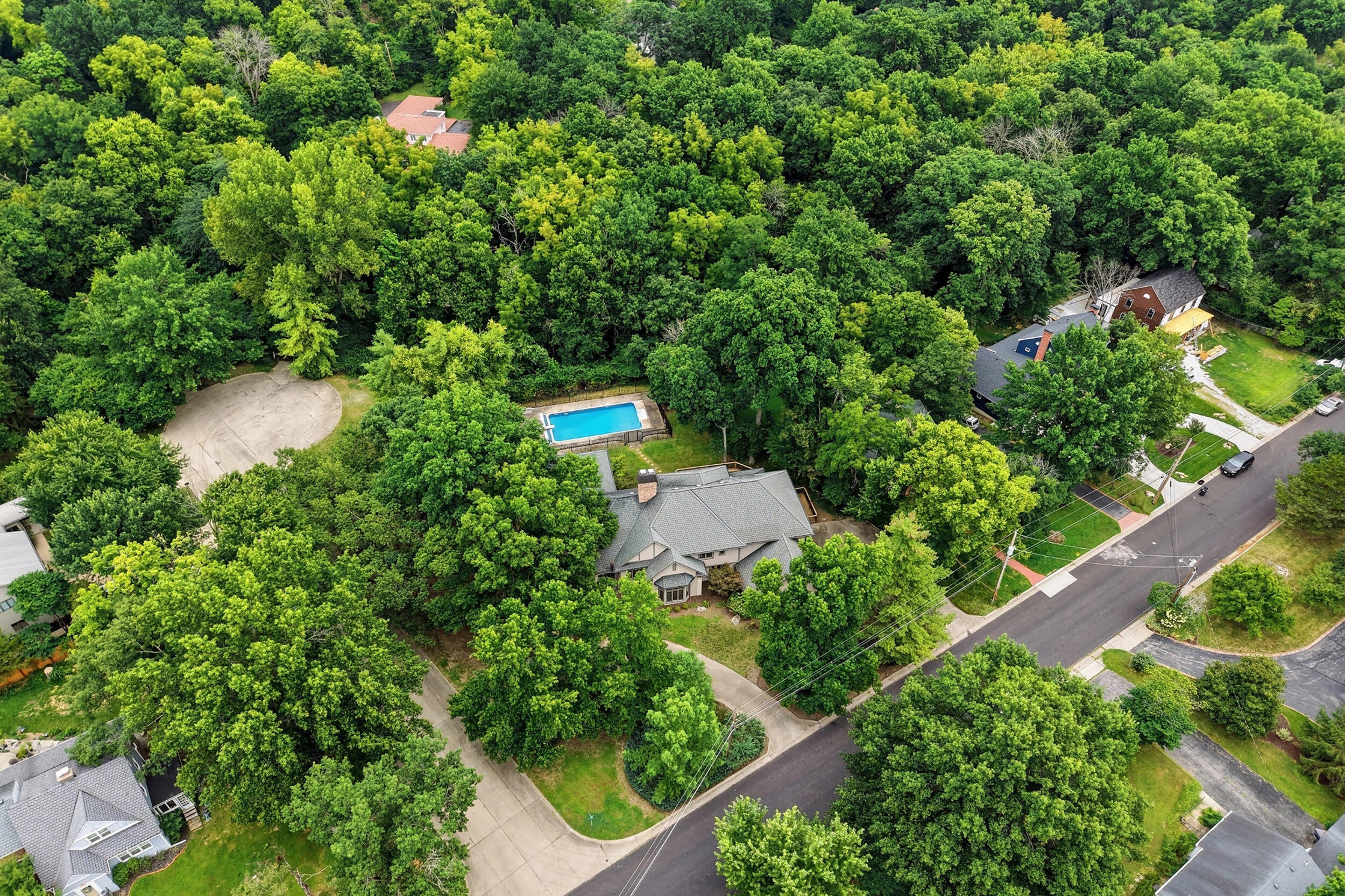 801 Rollins Rd, Columbia, MO, 65203, USA, 6 Bedrooms Bedrooms, ,6 BathroomsBathrooms,Residential,Active,801 Rollins Rd,436333