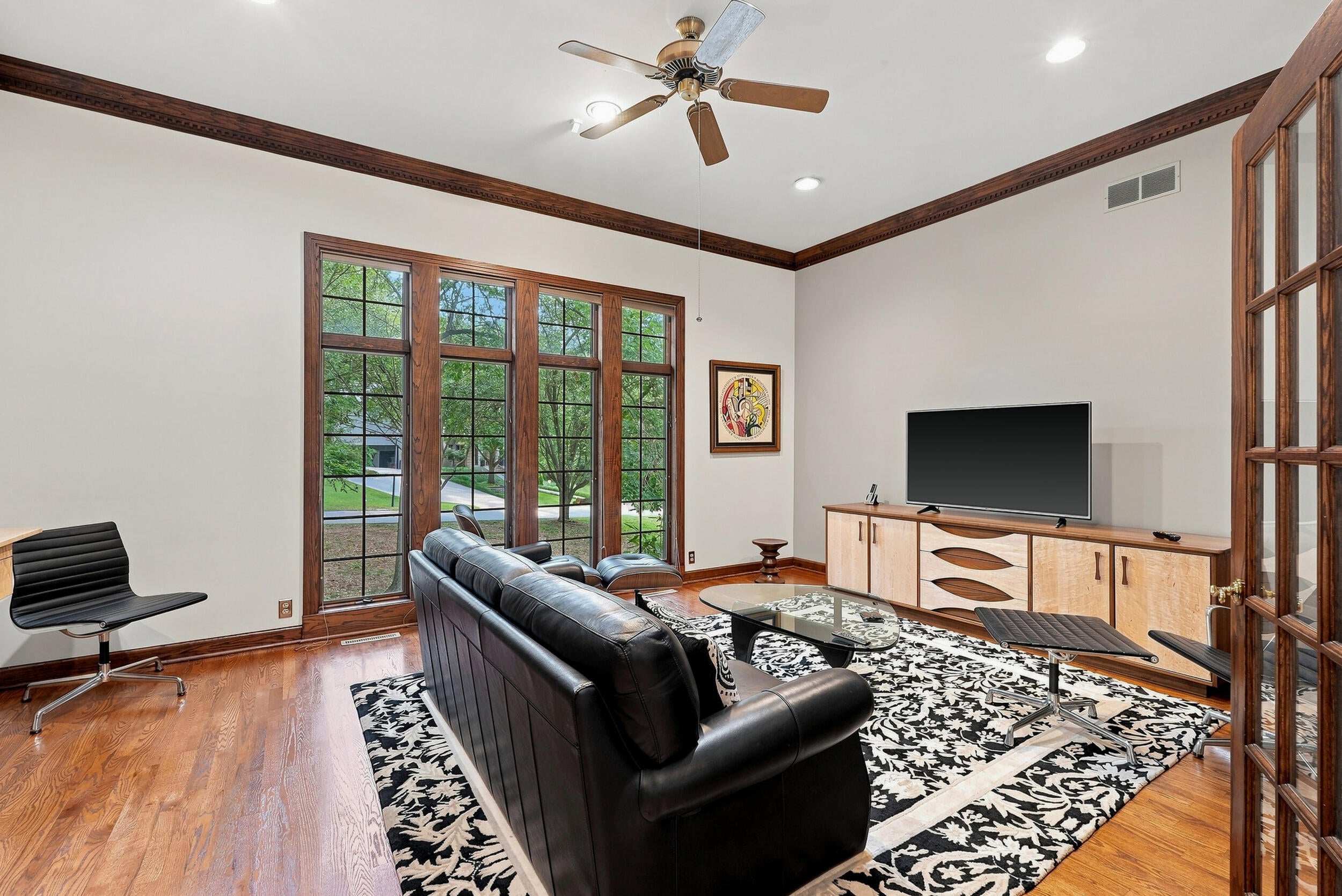 801 Rollins Rd, Columbia, MO, 65203, USA, 6 Bedrooms Bedrooms, ,6 BathroomsBathrooms,Residential,Active,801 Rollins Rd,436333