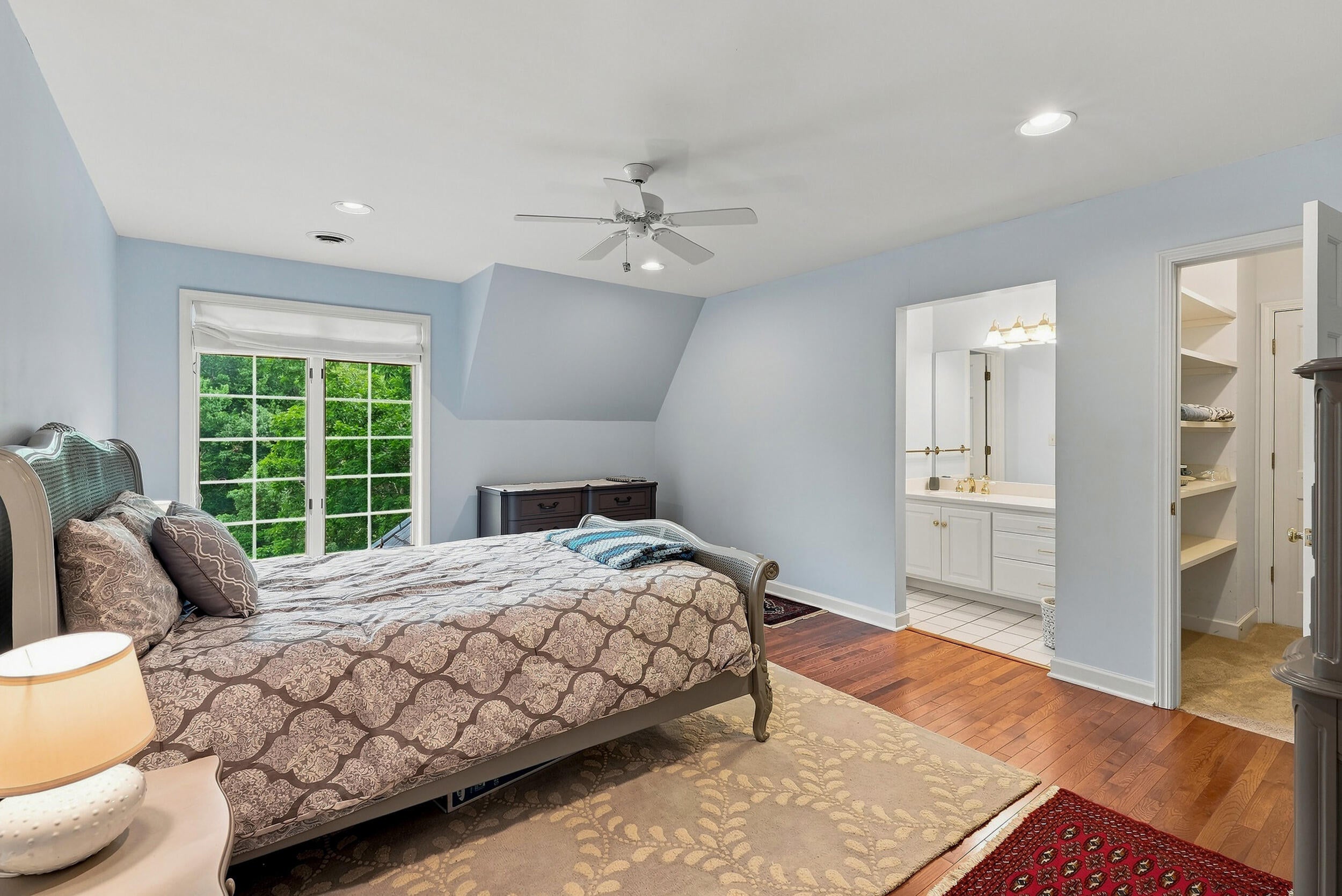 801 Rollins Rd, Columbia, MO, 65203, USA, 6 Bedrooms Bedrooms, ,6 BathroomsBathrooms,Residential,Active,801 Rollins Rd,436333