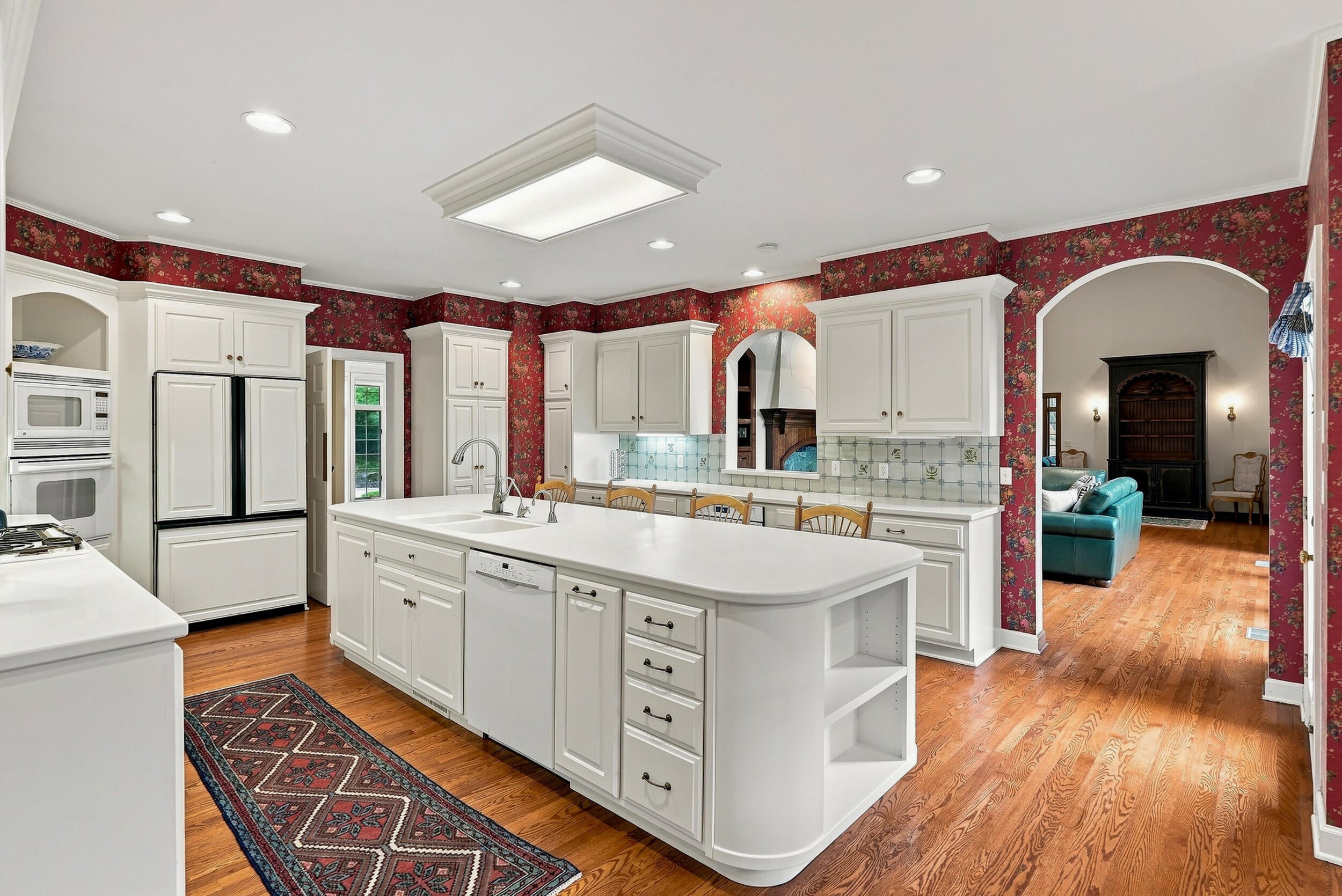 801 Rollins Rd, Columbia, MO, 65203, USA, 6 Bedrooms Bedrooms, ,6 BathroomsBathrooms,Residential,Active,801 Rollins Rd,436333