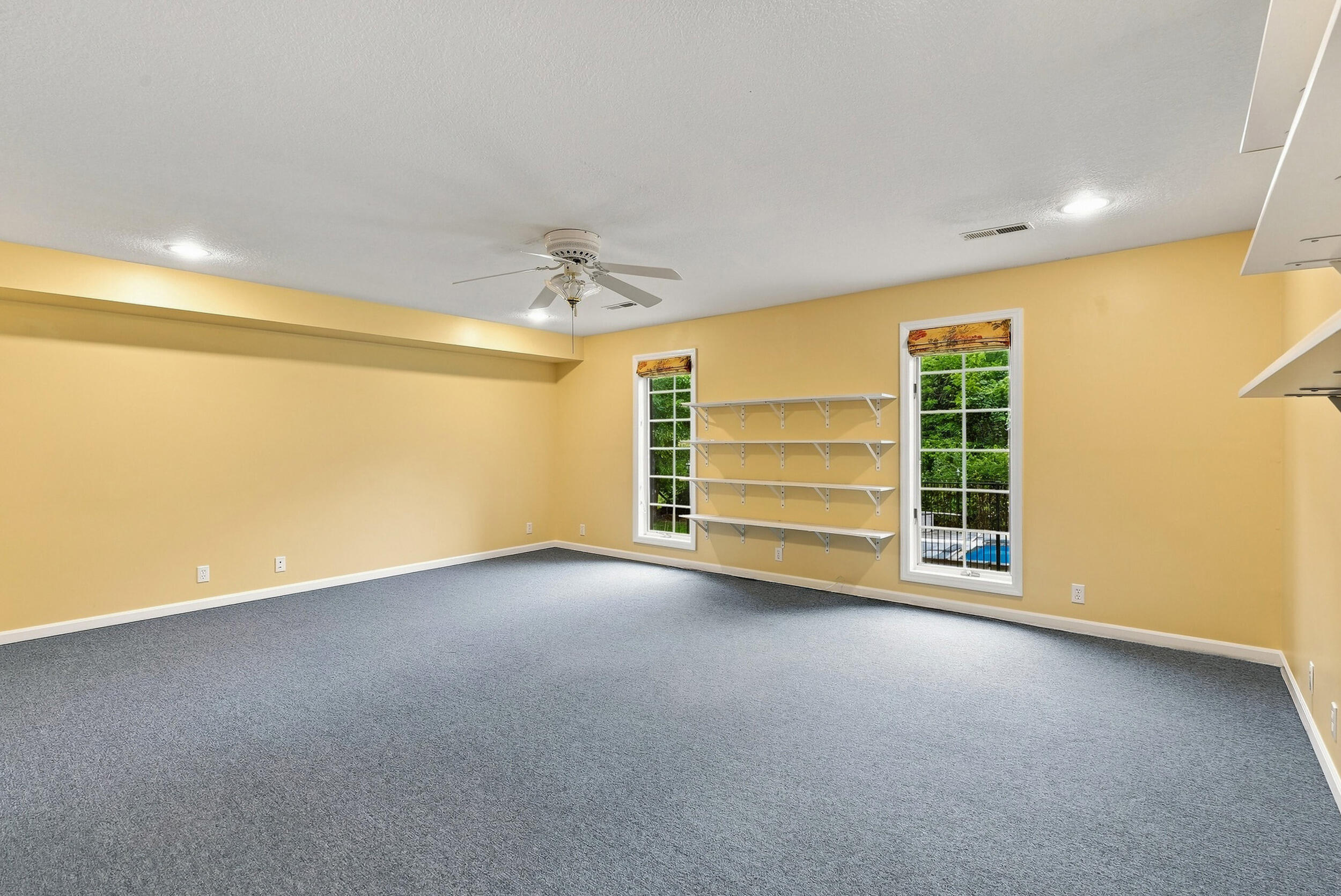 801 Rollins Rd, Columbia, MO, 65203, USA, 6 Bedrooms Bedrooms, ,6 BathroomsBathrooms,Residential,Active,801 Rollins Rd,436333
