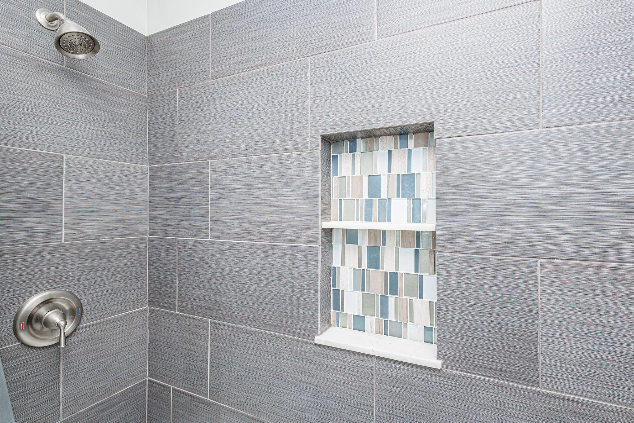 Columbia, Missouri 65203, United States, 4 Bedrooms Bedrooms, ,3 BathroomsBathrooms,Residential,Pending,56248