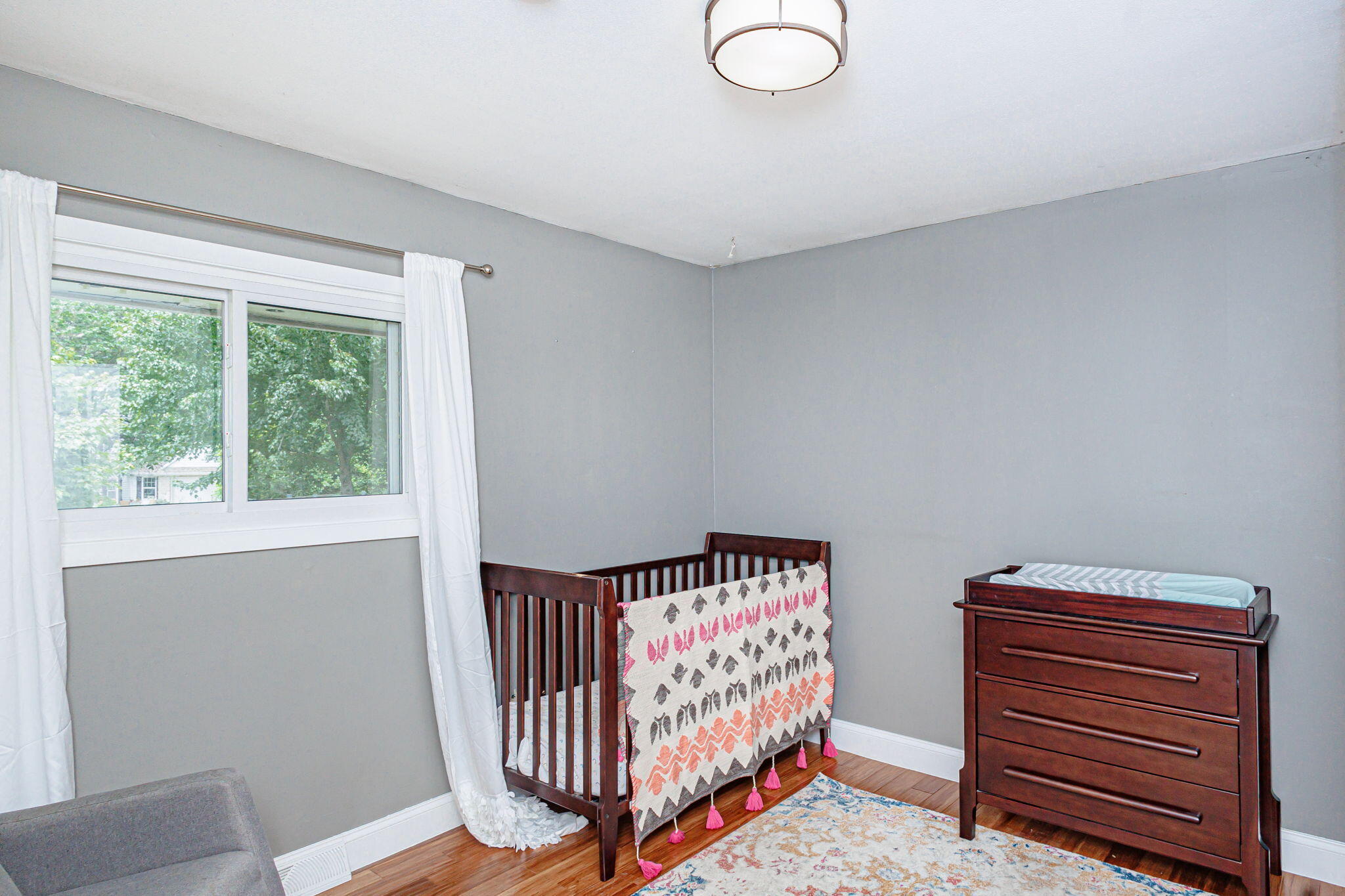 Columbia, Missouri 65203, United States, 4 Bedrooms Bedrooms, ,3 BathroomsBathrooms,Residential,Pending,56248