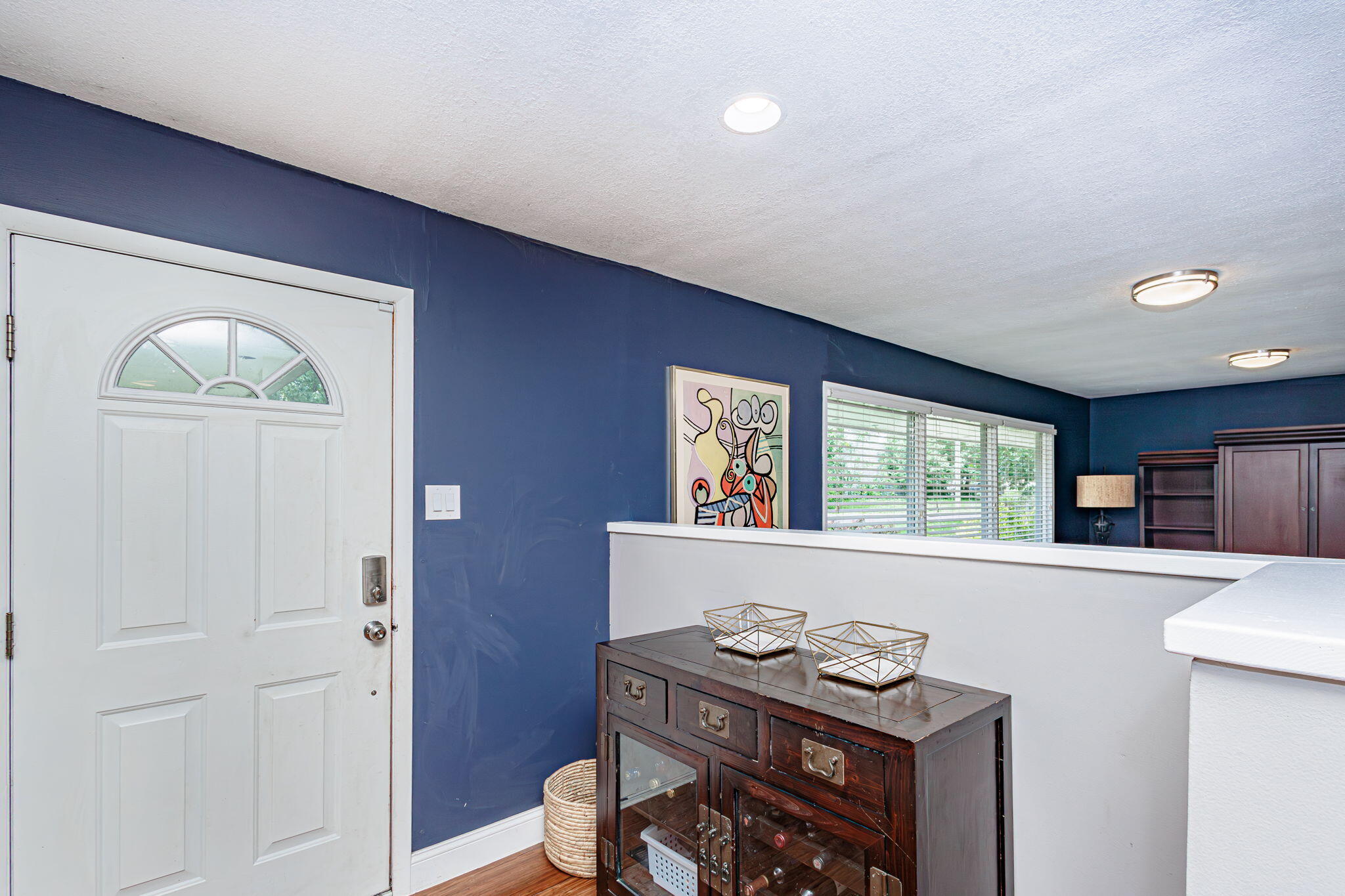 Columbia, Missouri 65203, United States, 4 Bedrooms Bedrooms, ,3 BathroomsBathrooms,Residential,Pending,56248