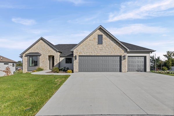 ADDRESS PRIVATE, COLUMBIA, MO  - Image 1896df44bf9d5ee6d009ceeb0c39ca81/3326216253