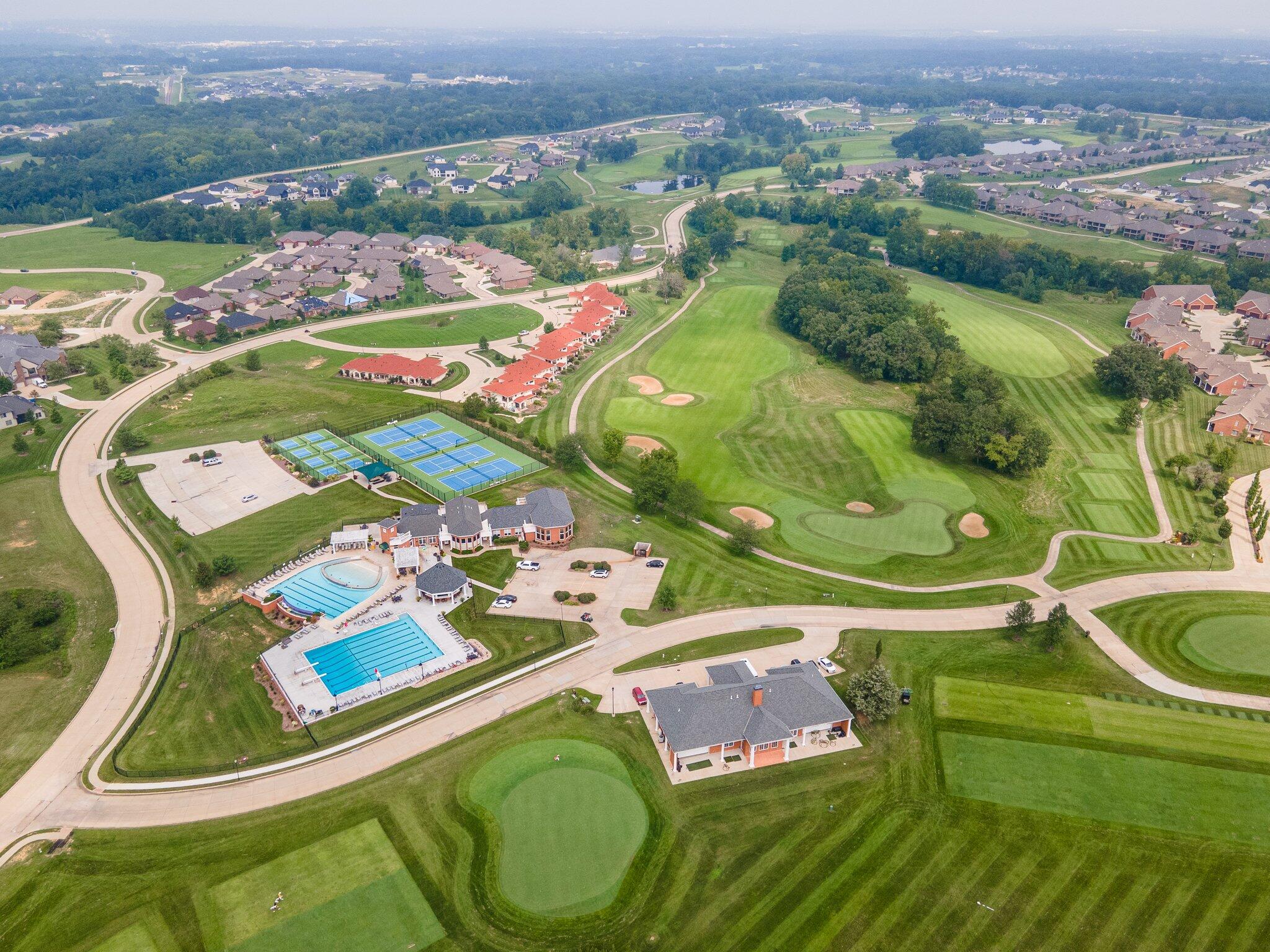 Columbia, Missouri 65201, United States, 5 Bedrooms Bedrooms, ,4 BathroomsBathrooms,Residential,Active,79954