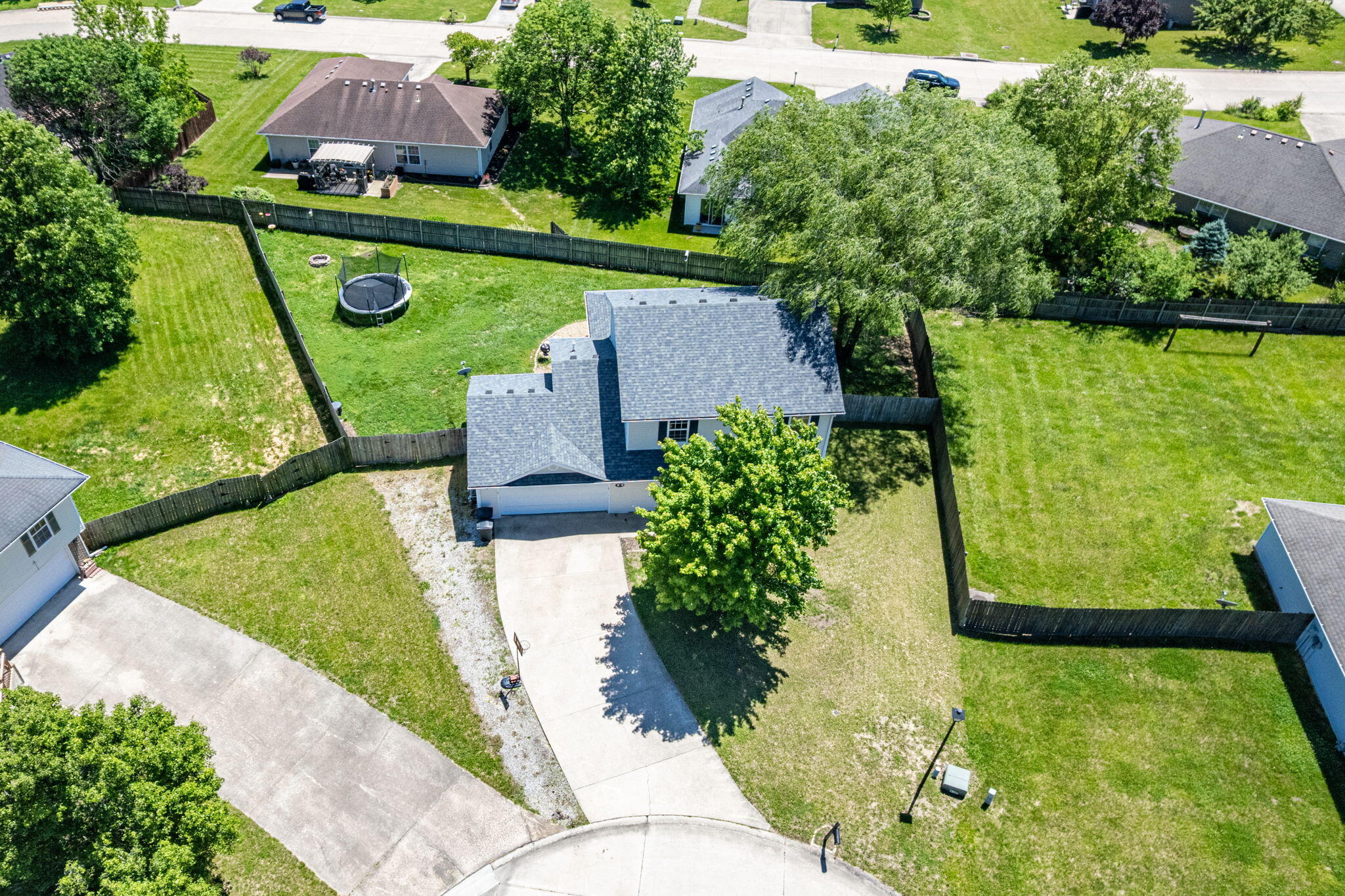 Columbia, Missouri 65202, United States, 3 Bedrooms Bedrooms, ,3 BathroomsBathrooms,Residential,Active,136878