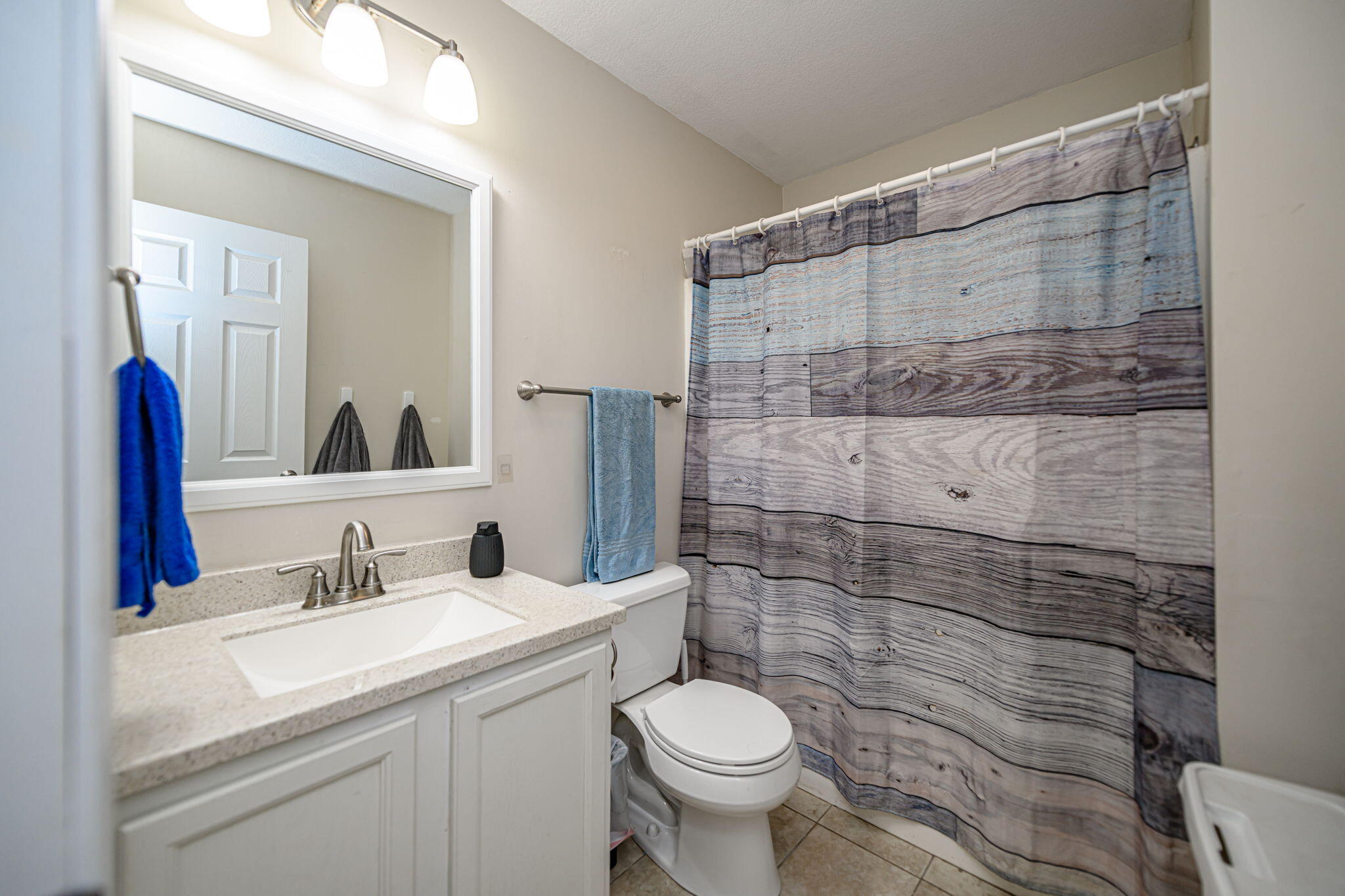 Columbia, Missouri 65202, United States, 3 Bedrooms Bedrooms, ,3 BathroomsBathrooms,Residential,Active,136878