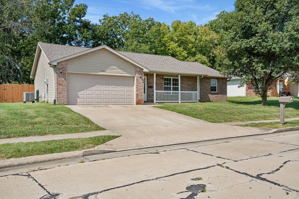 1029 CHOUTEAU LN, BOONVILLE, MO 65233 - Image 27628f40dee96ca4e61bf418bd4281c2/598883131