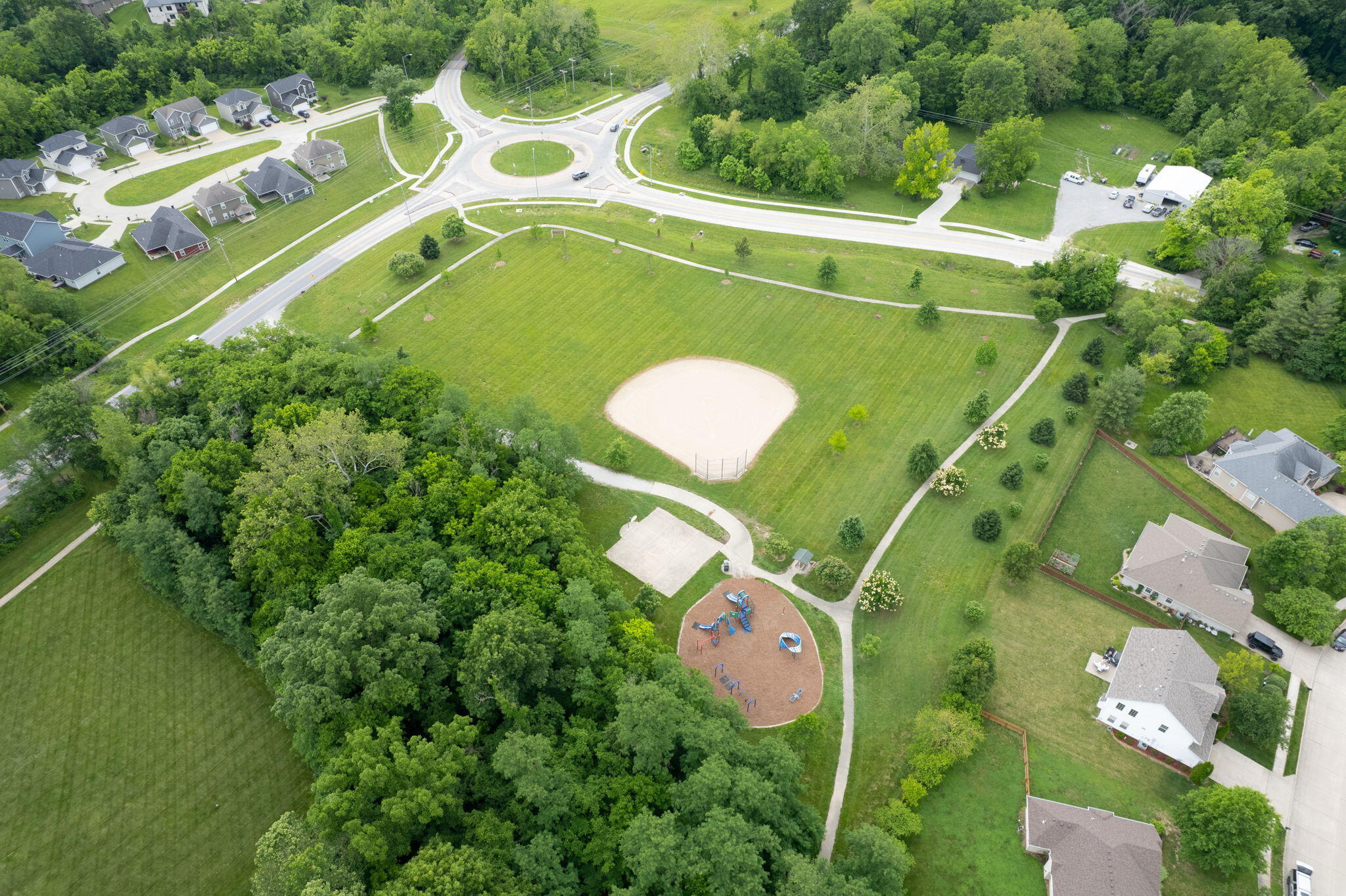 Columbia, Missouri 65203, United States, 3 Bedrooms Bedrooms, ,2 BathroomsBathrooms,Residential,Pending,141511