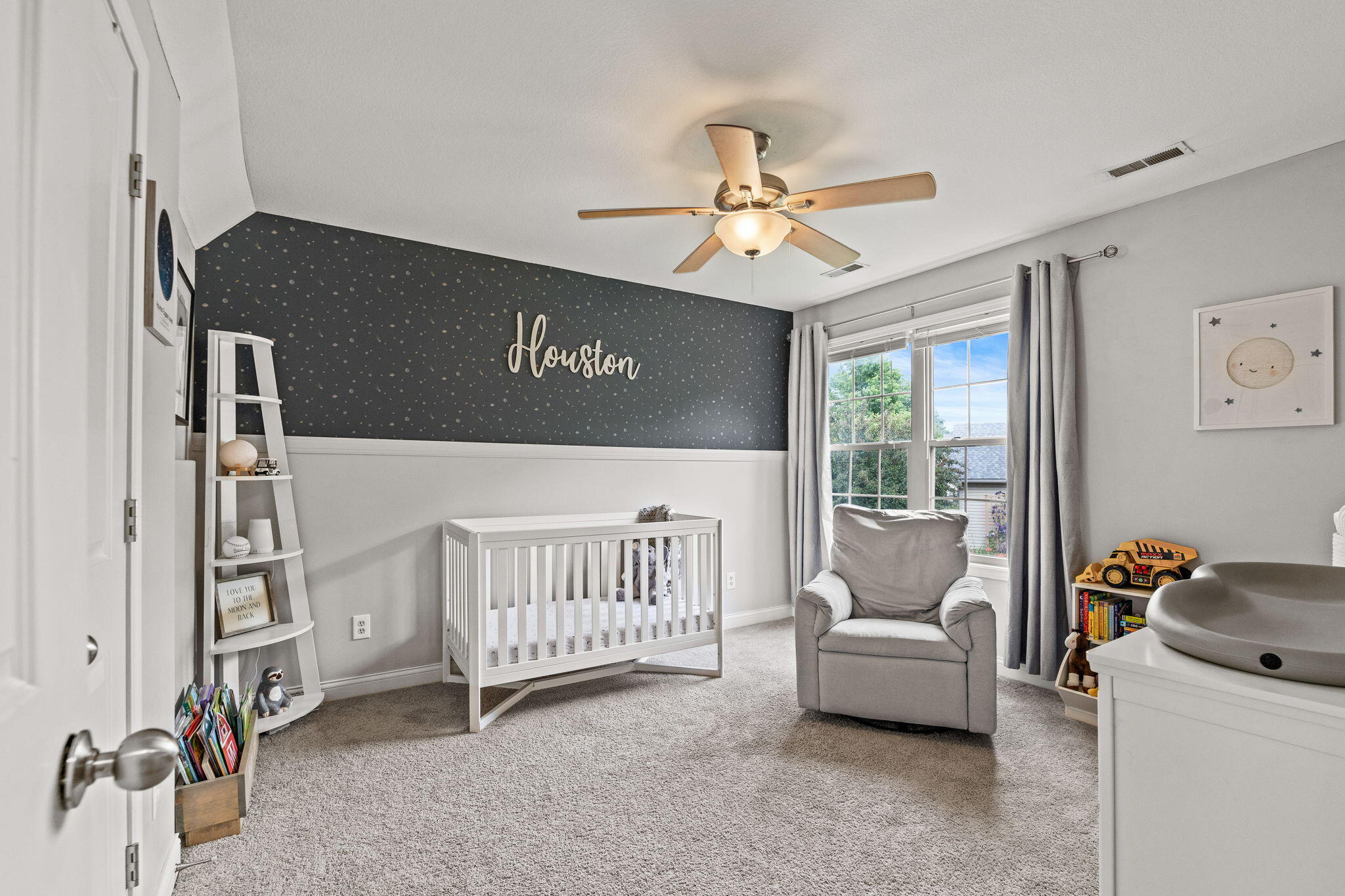 Columbia, Missouri 65203, United States, 3 Bedrooms Bedrooms, ,2 BathroomsBathrooms,Residential,Pending,141511