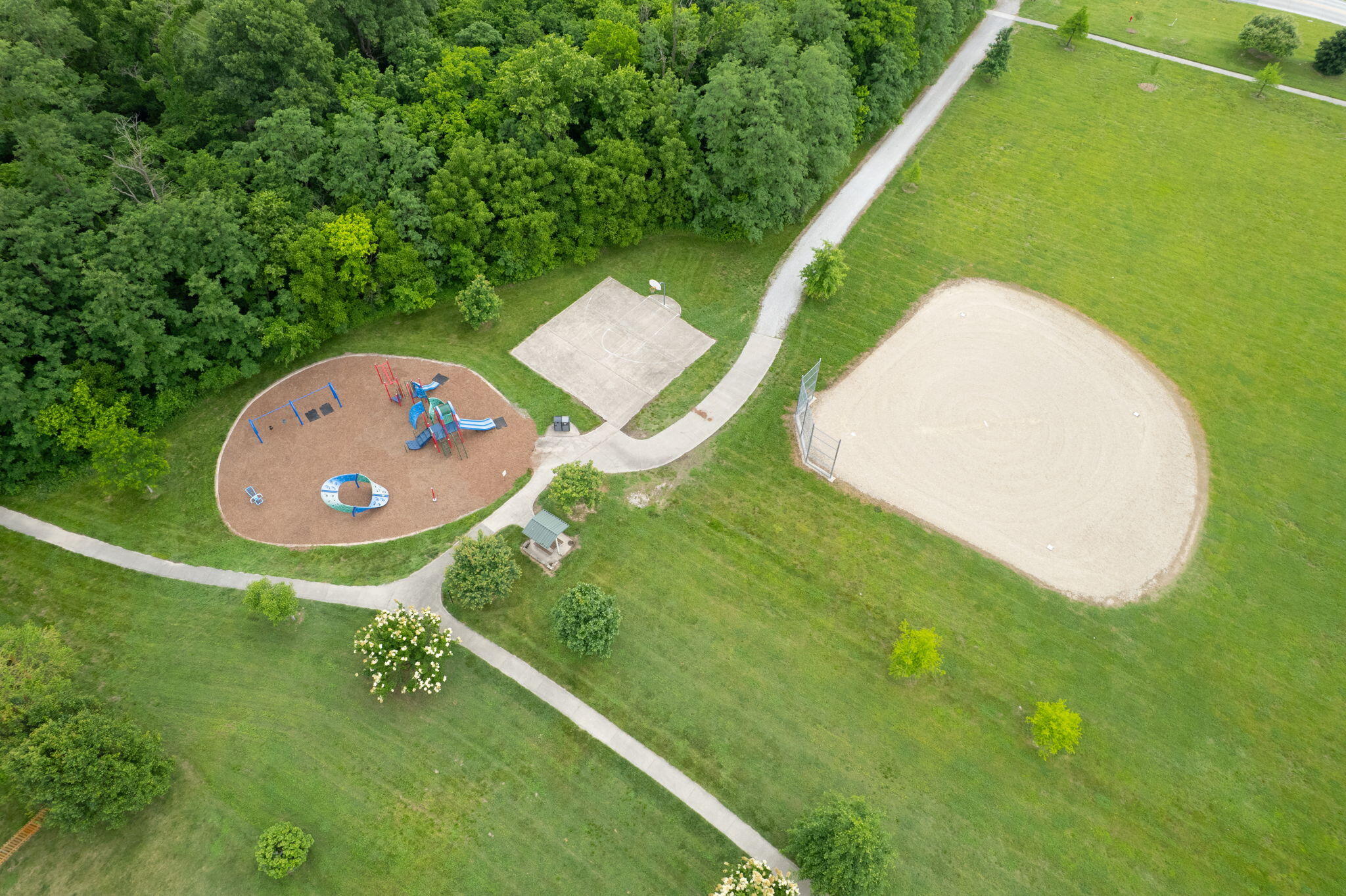 Columbia, Missouri 65203, United States, 3 Bedrooms Bedrooms, ,2 BathroomsBathrooms,Residential,Pending,141511