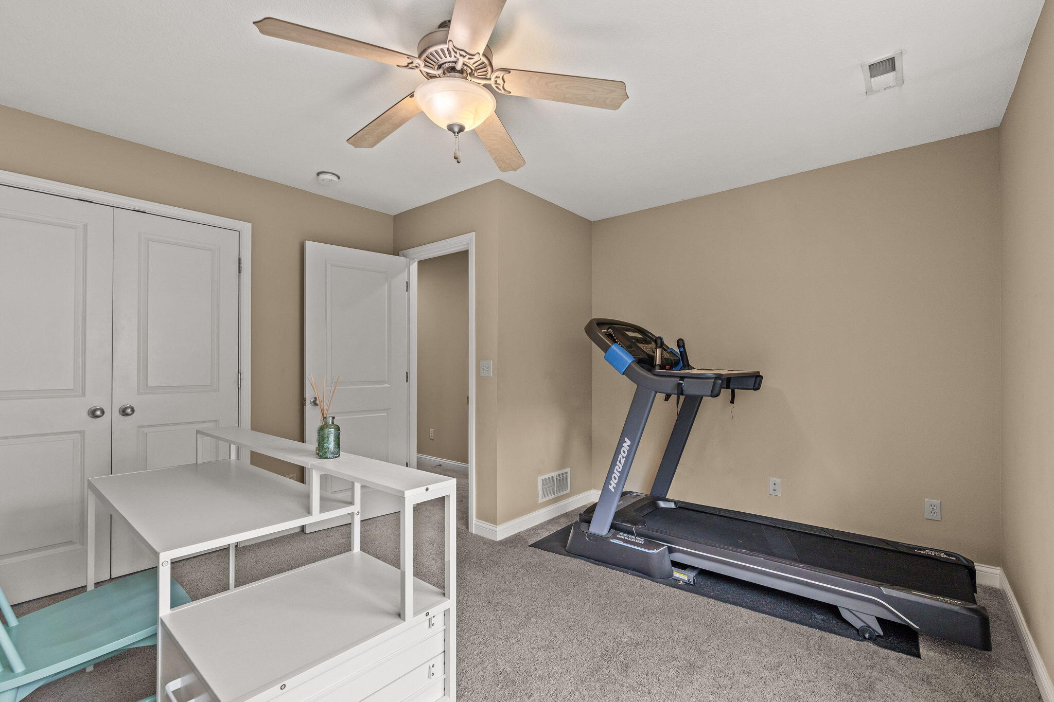 Columbia, Missouri 65203, United States, 3 Bedrooms Bedrooms, ,2 BathroomsBathrooms,Residential,Pending,141511