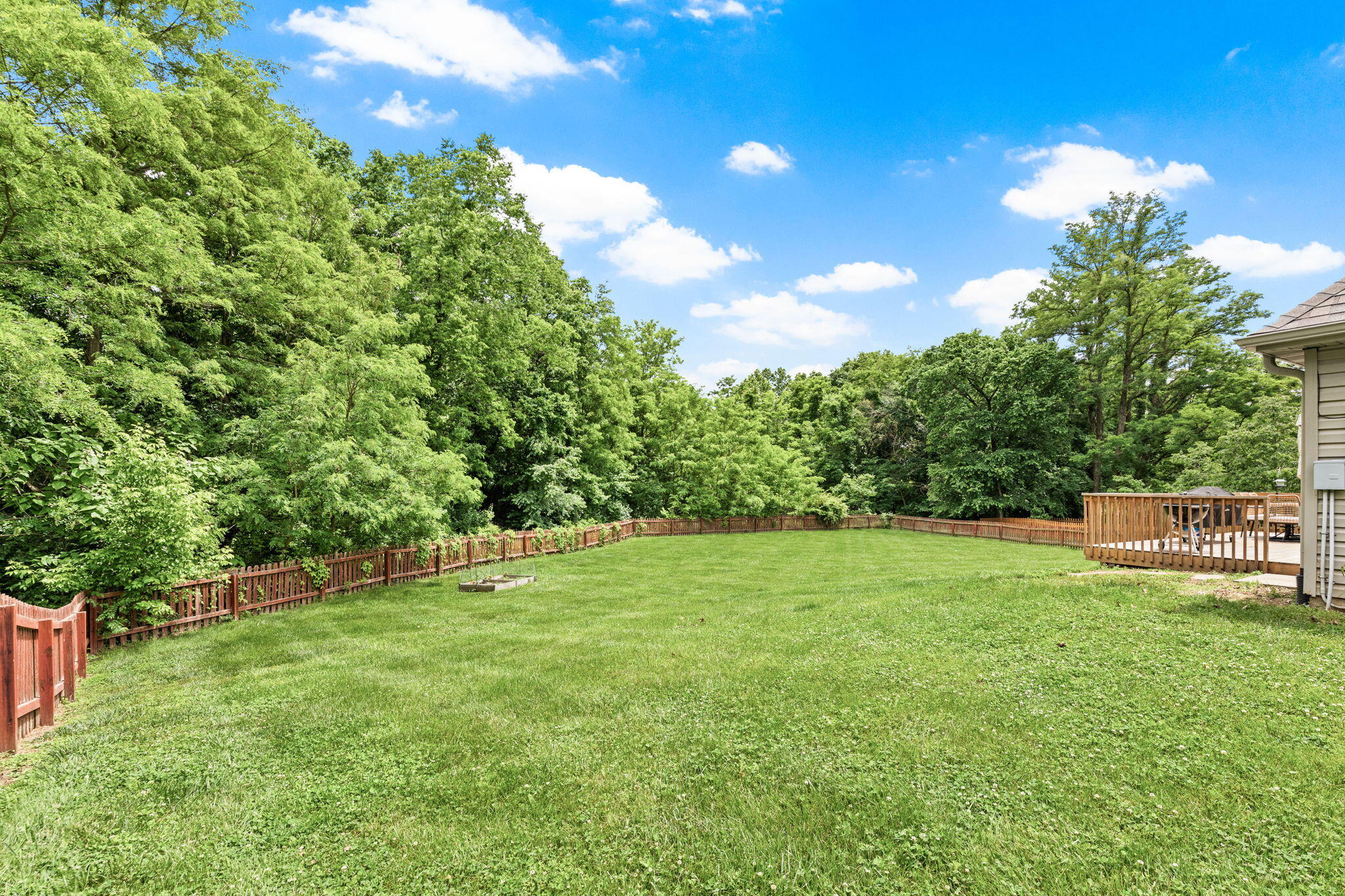 Columbia, Missouri 65203, United States, 3 Bedrooms Bedrooms, ,2 BathroomsBathrooms,Residential,Pending,141511