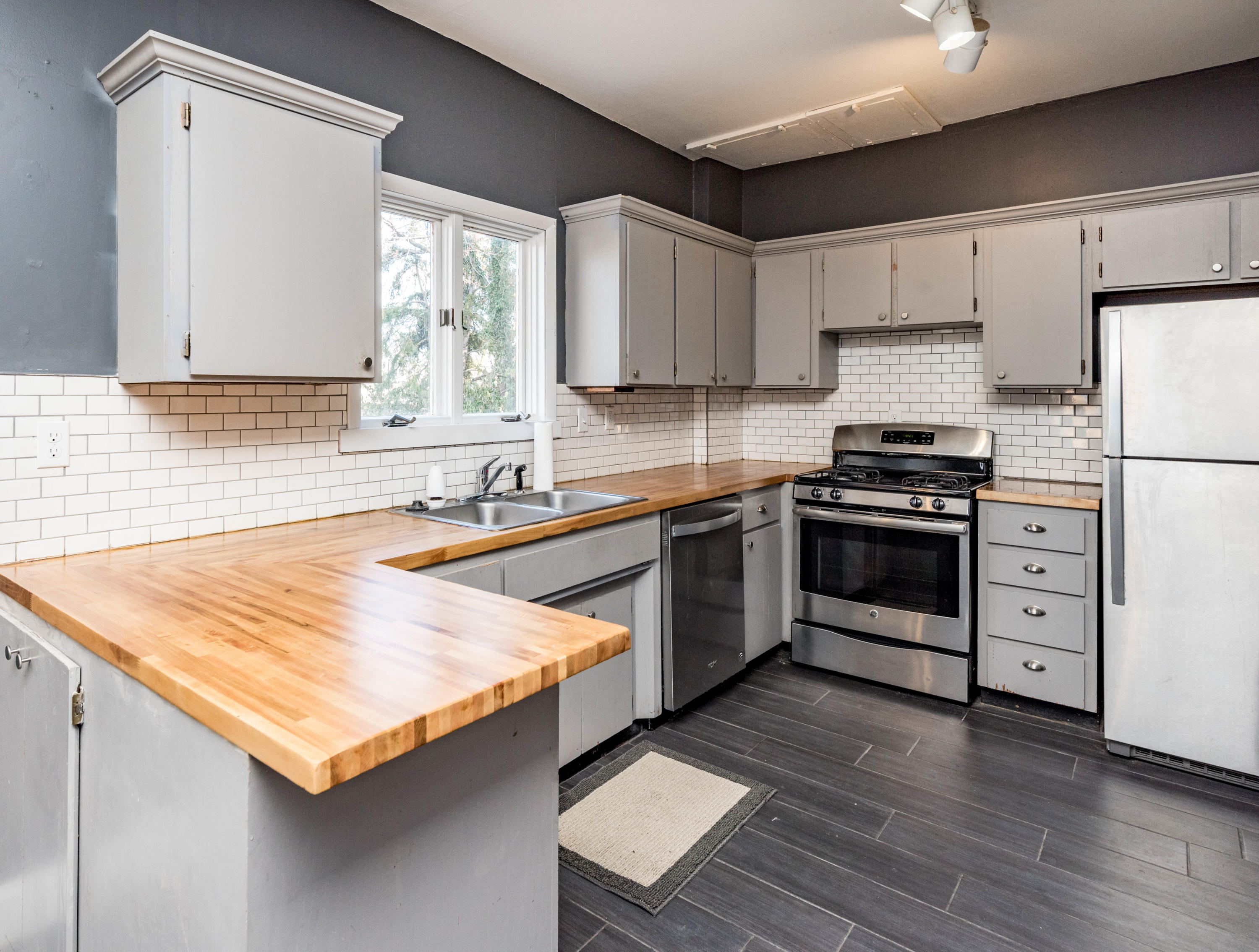 Columbia, Missouri 65201, United States, 5 Bedrooms Bedrooms, ,3 BathroomsBathrooms,Residential,Active,12963 Columbia, Missouri 65201, United States, 5 Bedrooms Bedrooms, ,3 BathroomsBathrooms,Residential,Active,12963