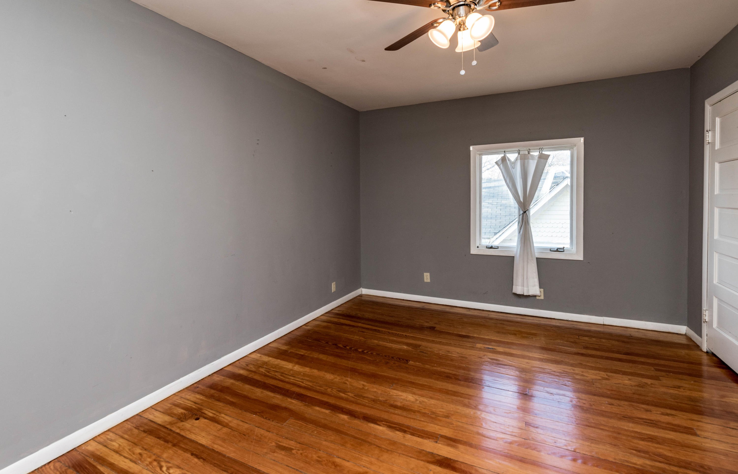 Columbia, Missouri 65201, United States, 5 Bedrooms Bedrooms, ,3 BathroomsBathrooms,Residential,Active,12963