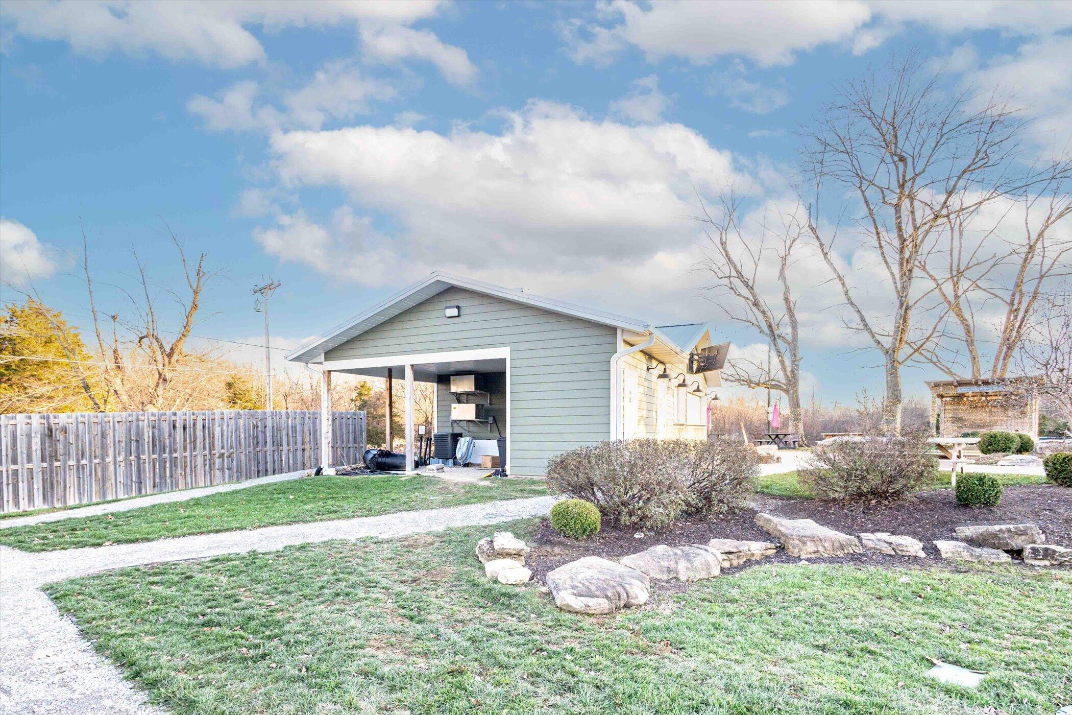 Columbia, Missouri 65203, United States, ,Commercial,Active,254614