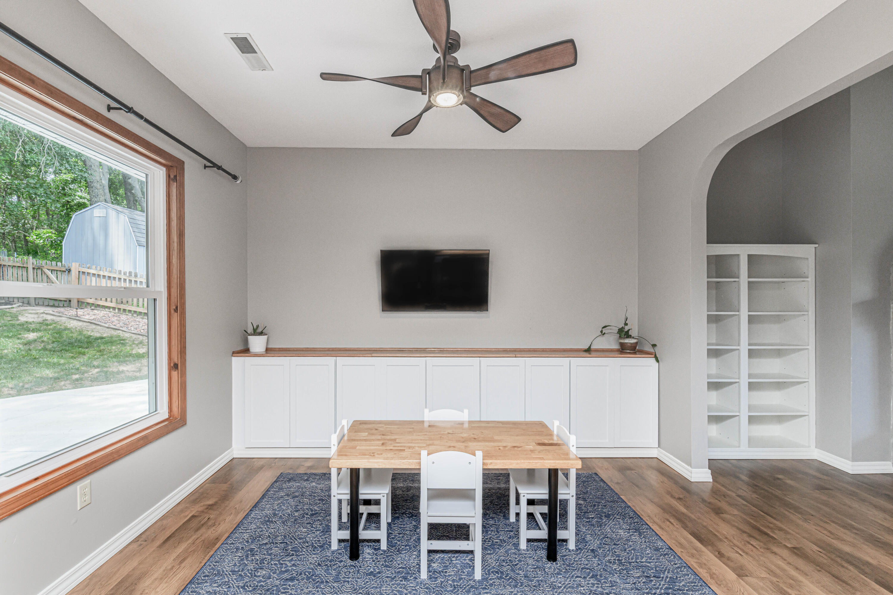 Columbia, Missouri 65203, United States, 3 Bedrooms Bedrooms, ,3 BathroomsBathrooms,Residential,Active,179058