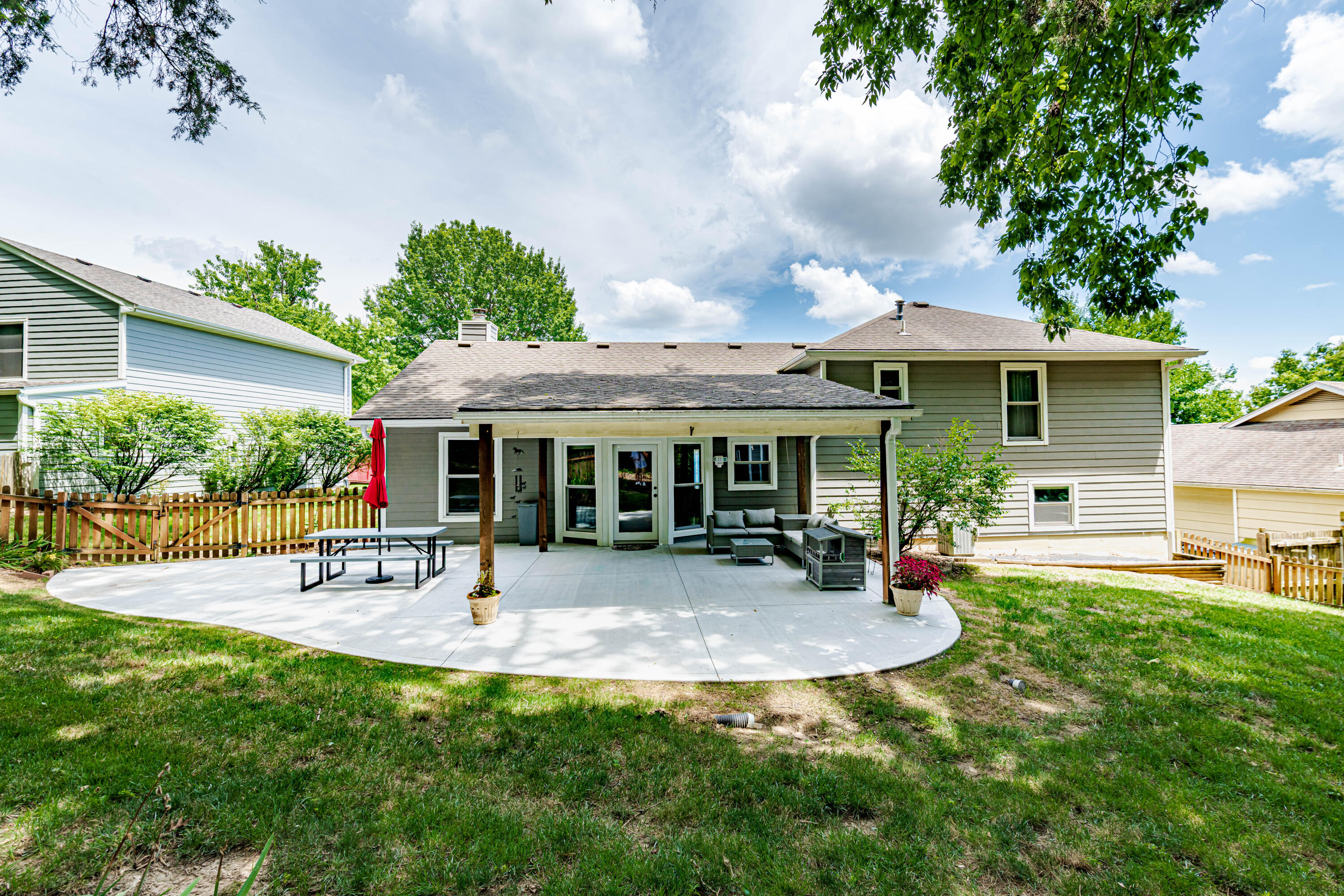 Columbia, Missouri 65203, United States, 3 Bedrooms Bedrooms, ,3 BathroomsBathrooms,Residential,Active,179058