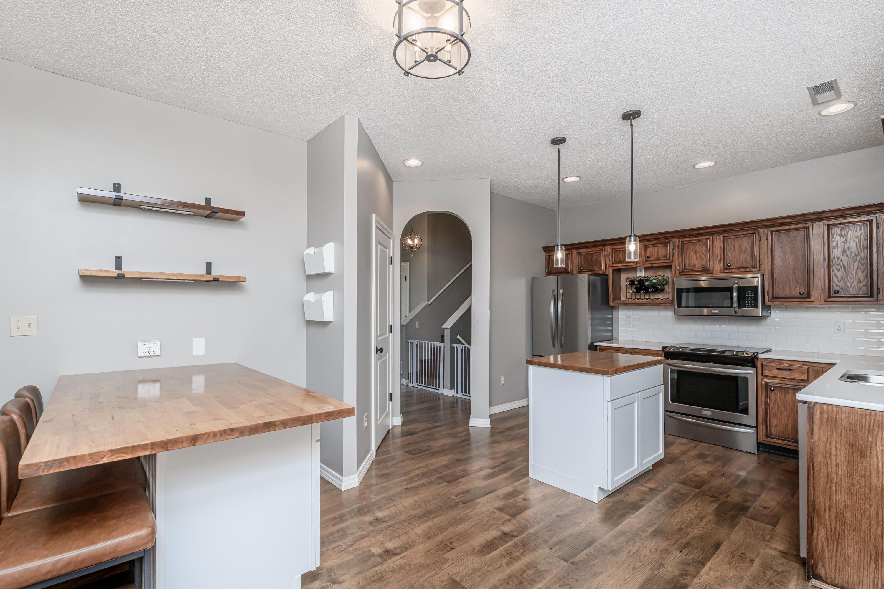 Columbia, Missouri 65203, United States, 3 Bedrooms Bedrooms, ,3 BathroomsBathrooms,Residential,Active,179058