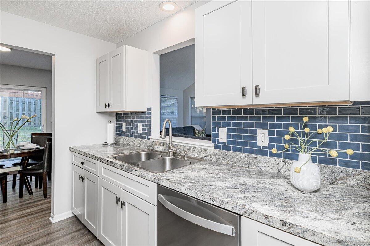 Columbia, Missouri 65201, United States, 3 Bedrooms Bedrooms, ,2 BathroomsBathrooms,Residential,Active,241753