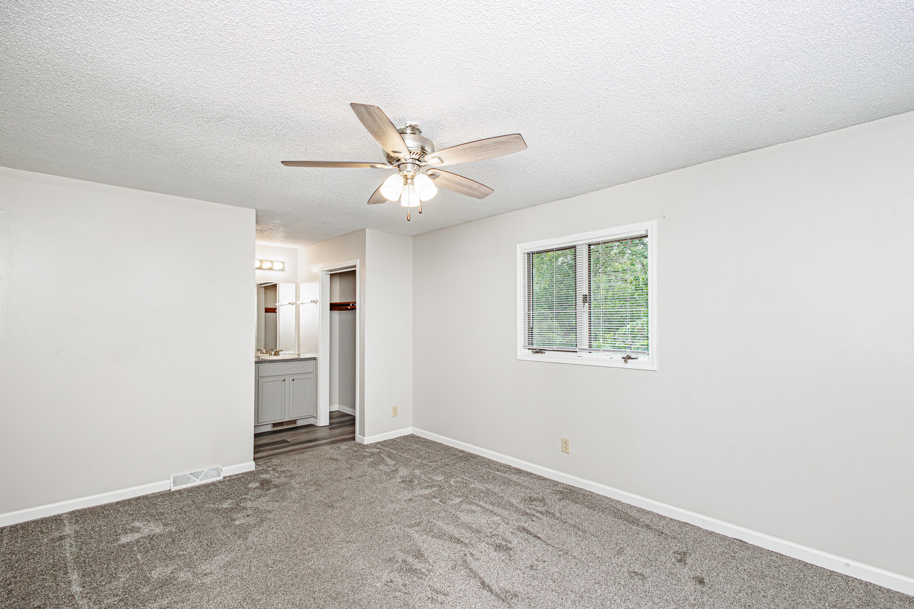 Columbia, Missouri 65201, United States, ,Residential,Active,171313