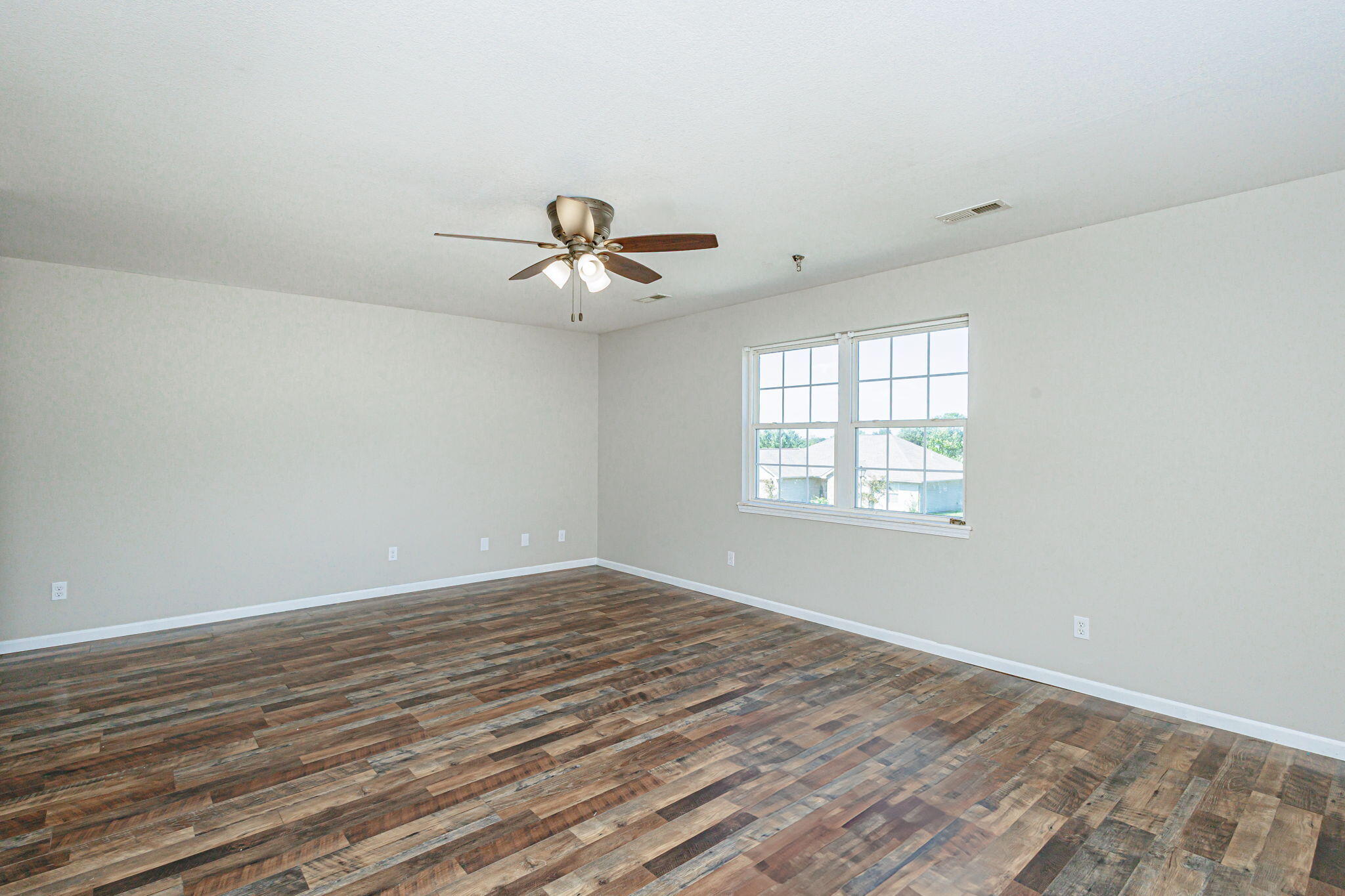 Columbia, Missouri 65202, United States, 5 Bedrooms Bedrooms, ,4 BathroomsBathrooms,Residential,Active,137923